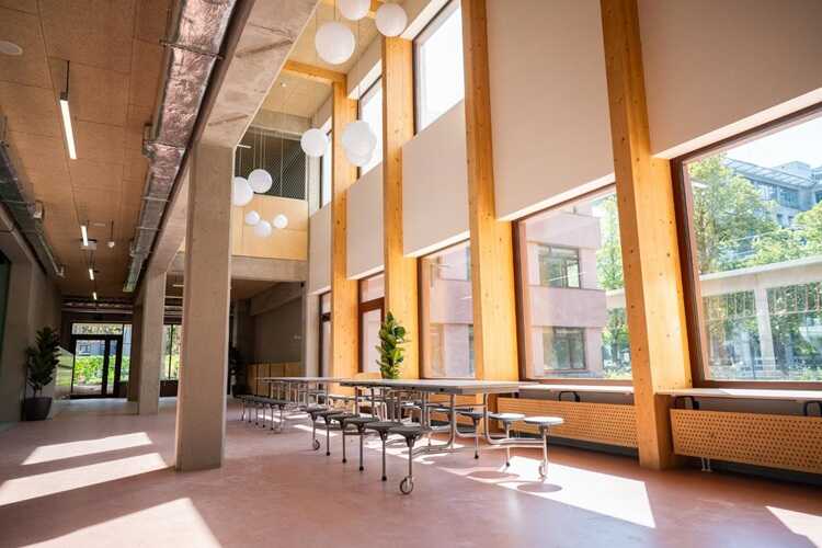 Warszawa Szkoła podstawowa przy ul. Konstruktorskiej | Autor: Rafał Motyl